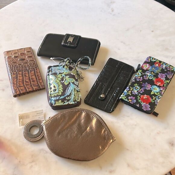 New miscellaneous wallets checkbook covers wristlets 6 total - Picture 1 of 4